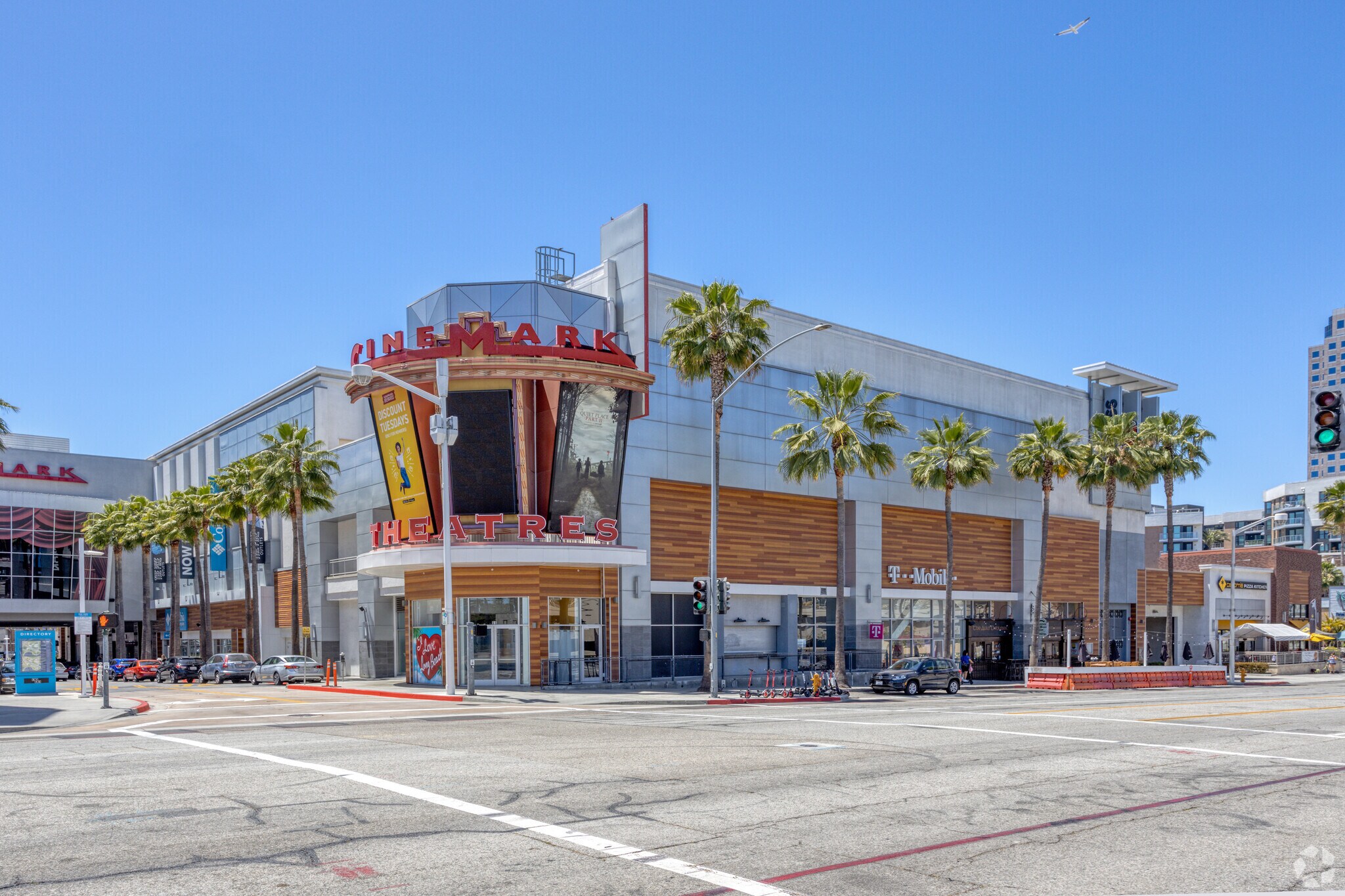 95 S Pine Ave, Long Beach, CA for Rent