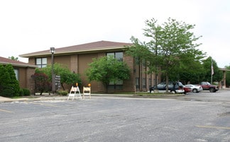 McHenry, IL Office - 5400 W Elm St