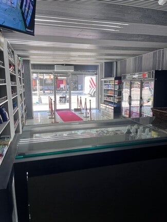 New York, NY Retail - 219 W 14th St New York, NY Retail - 219 W 14th St