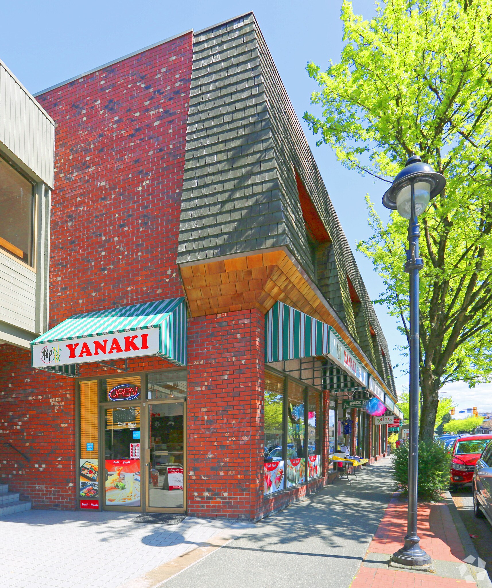 1441-1449 Marine Dr, West Vancouver, BC for Rent