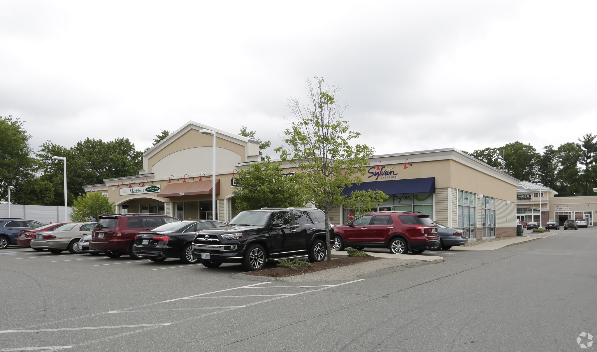 240 N Broadway, Salem, NH for Rent
