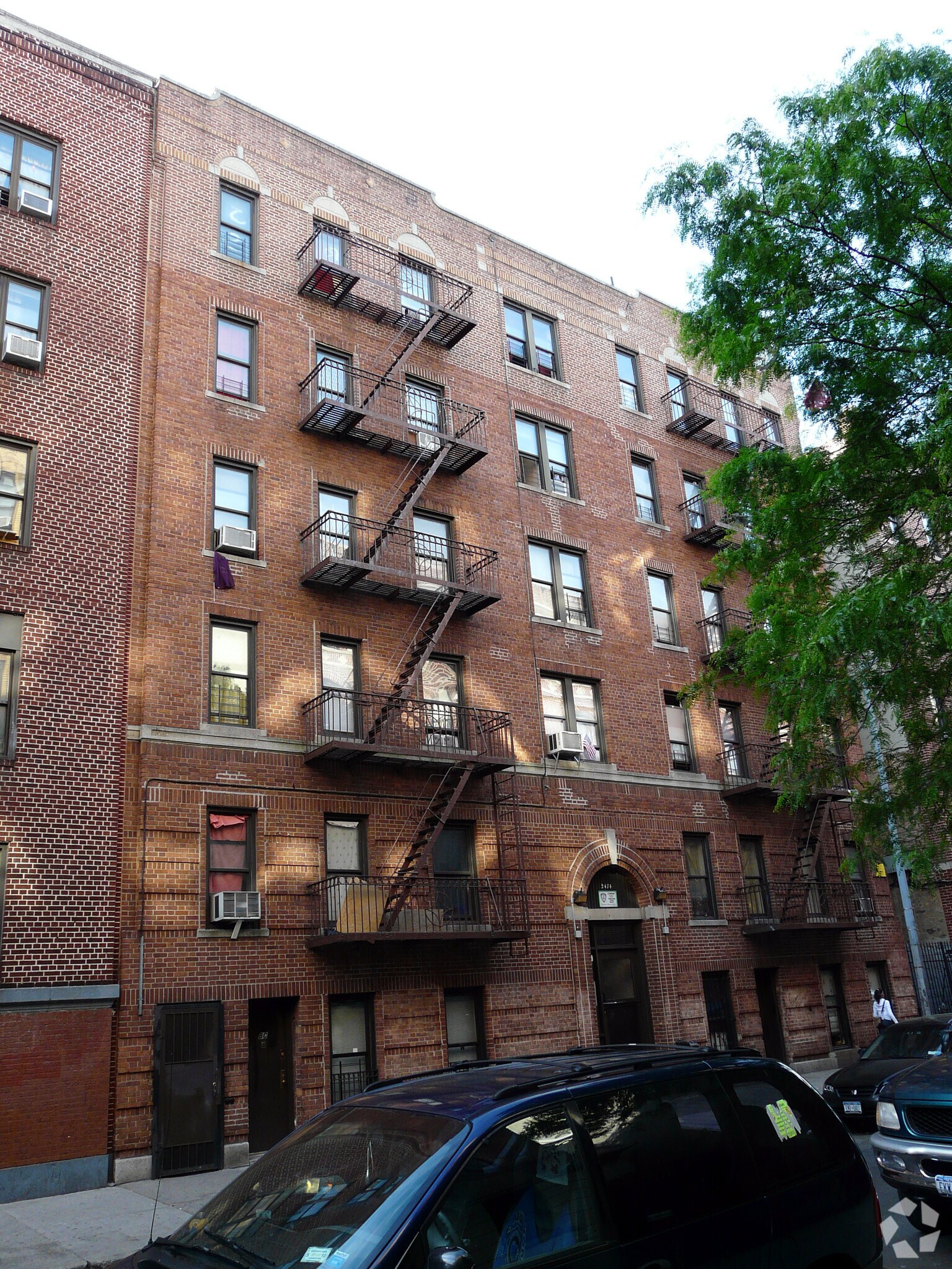 2490 Davidson Ave, Bronx, NY for Sale