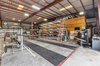 Fort Pierce, FL Warehouse - 705 N 39th St Fort Pierce, FL Warehouse - 705 N 39th St