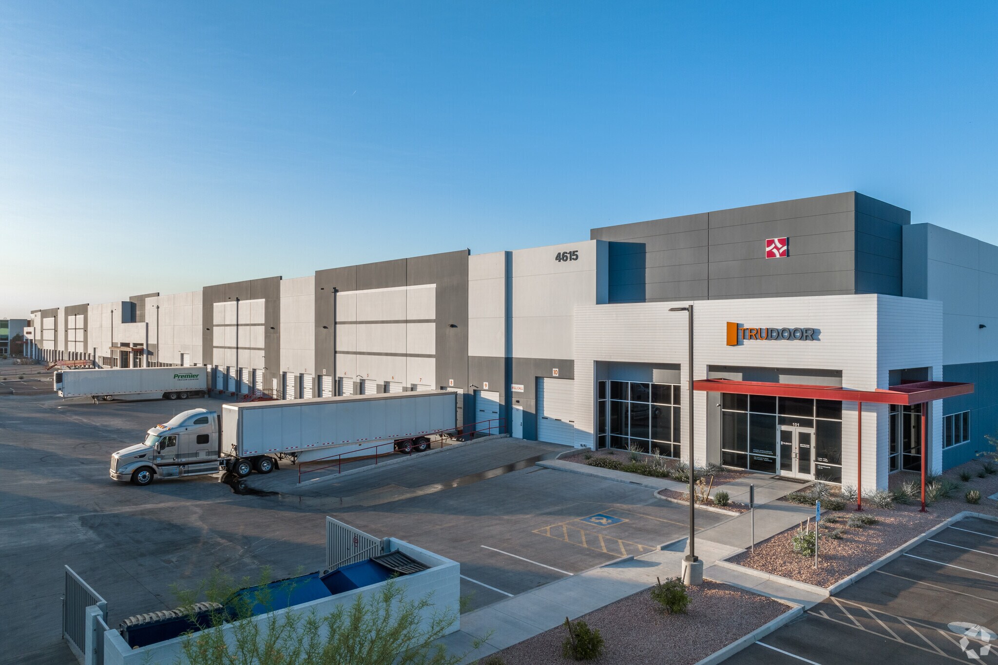 4615 W McDowell Rd, Phoenix, AZ for Rent