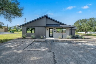 Boerne, TX Flex - 117 Commerce Ave Boerne, TX Flex - 117 Commerce Ave