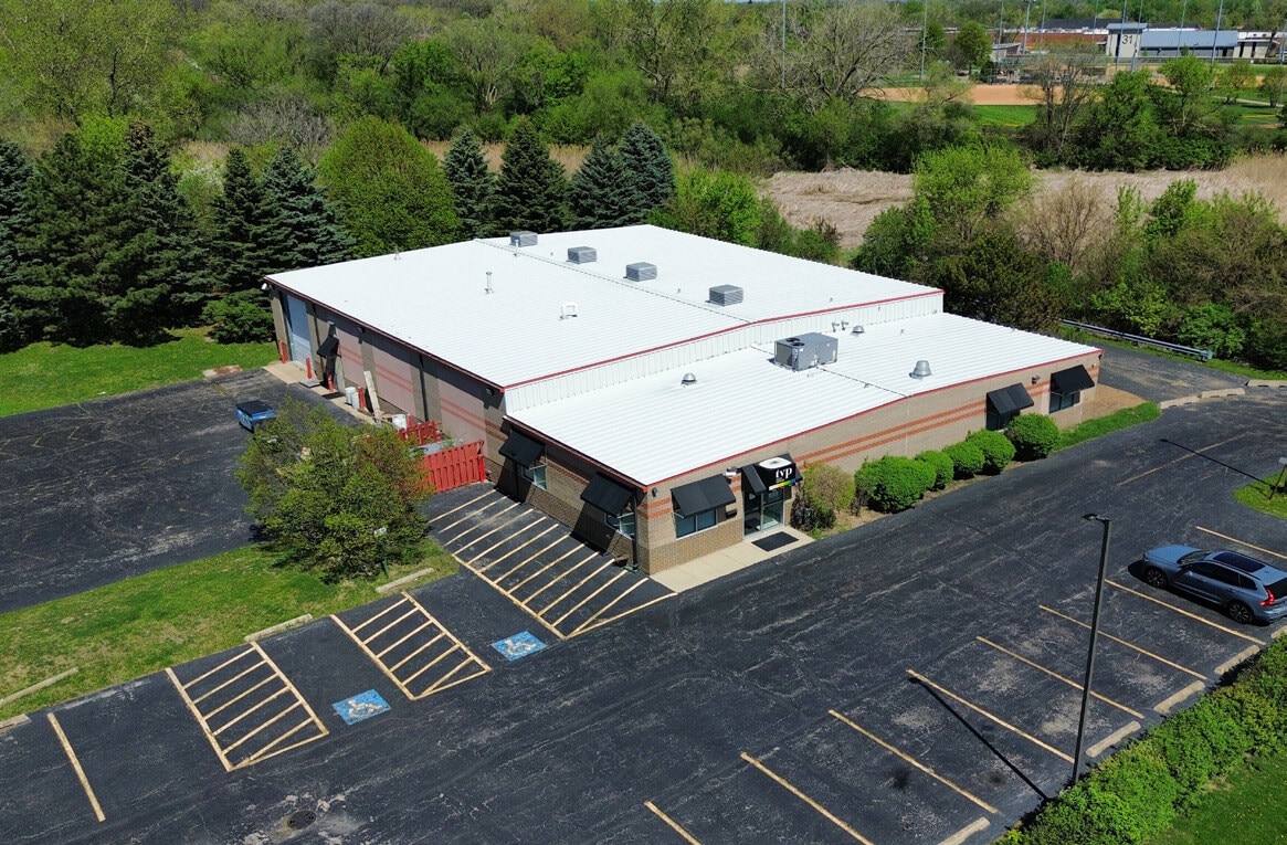 230 Roma Jean Pky, Streamwood, IL for Sale