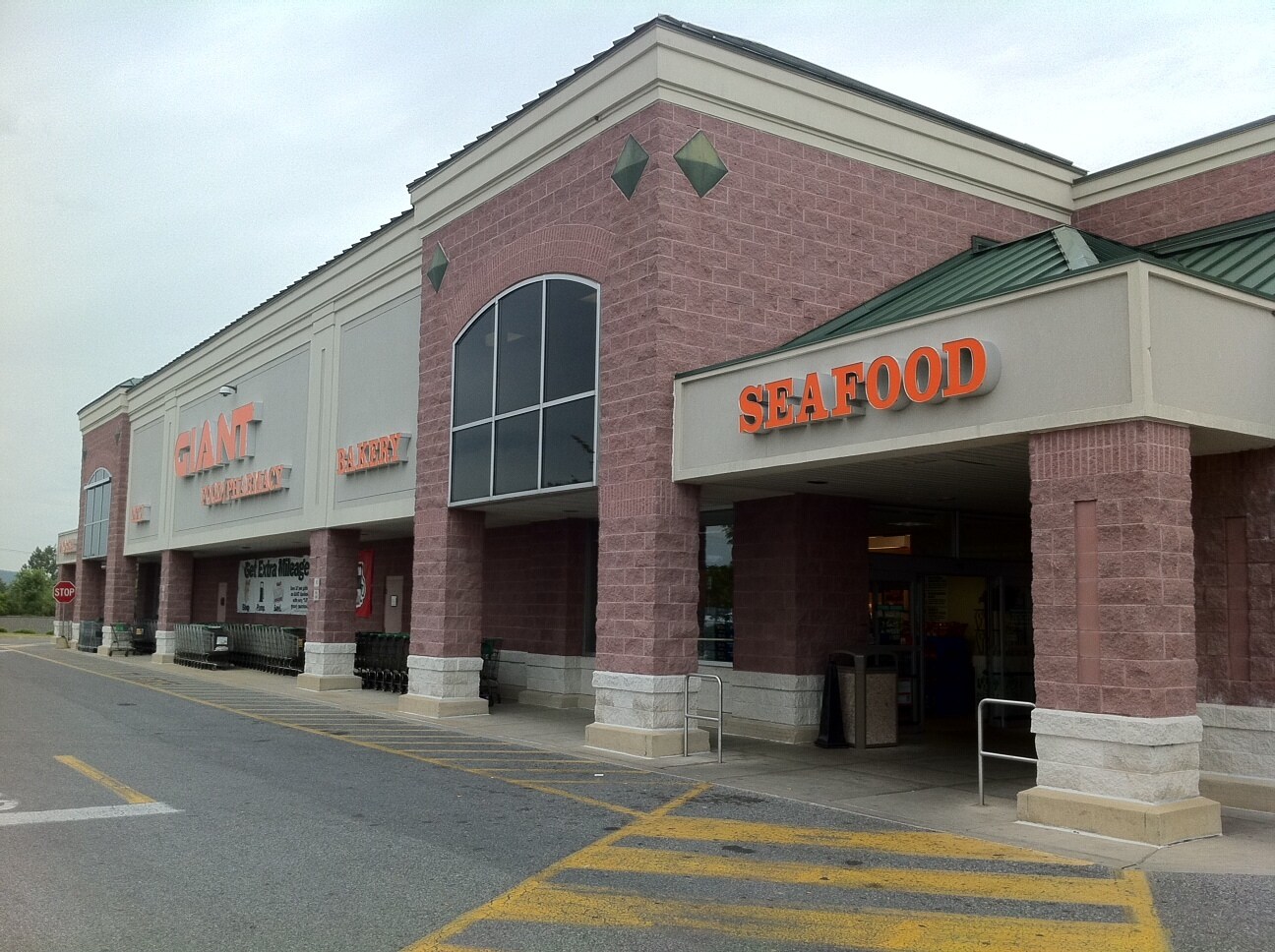 2130 Palomino Rd, Dover, PA for Rent