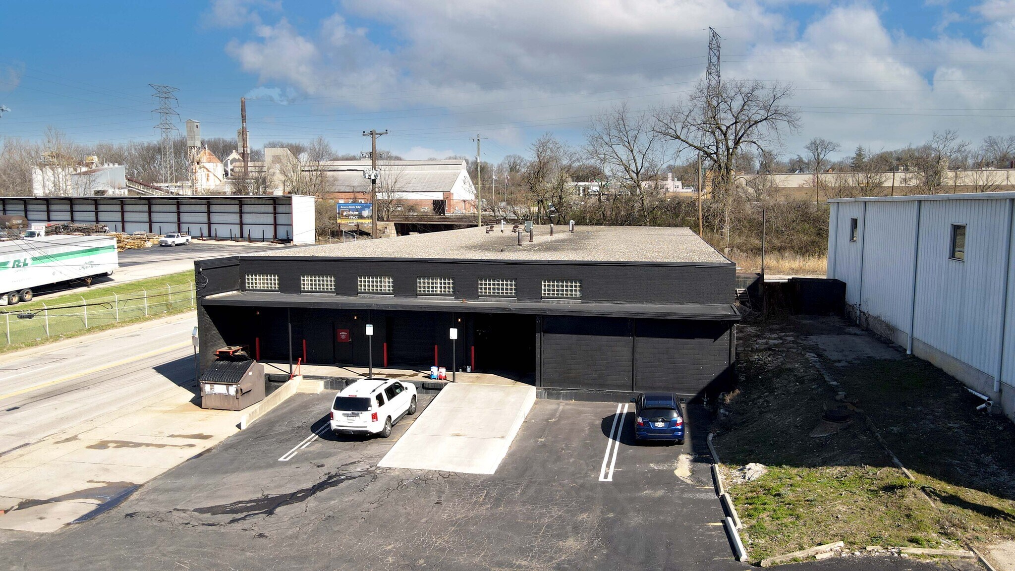 4676 Paddock Rd, Cincinnati, OH for Sale