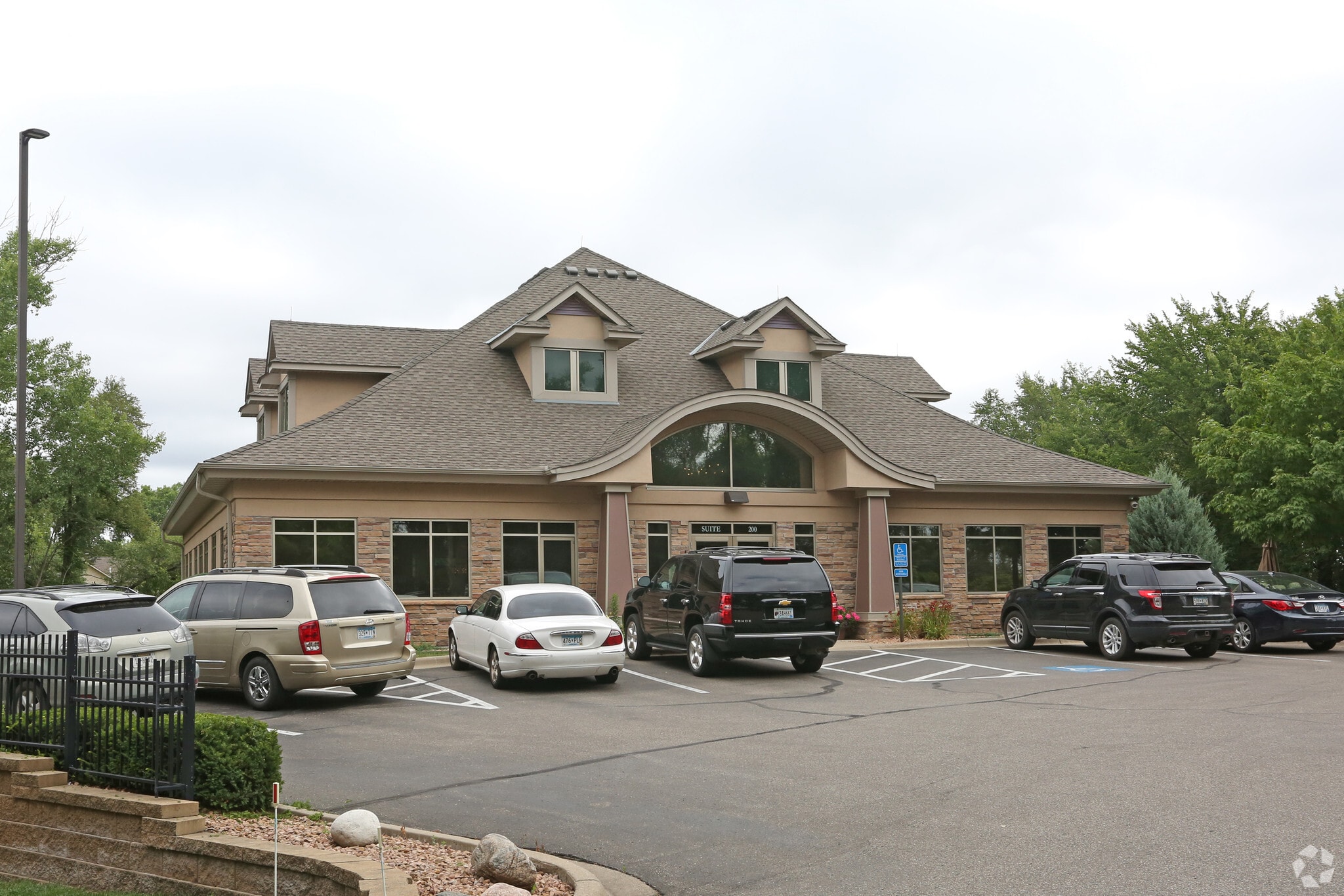 3340 Sherman Ct, Eagan, MN for Sale