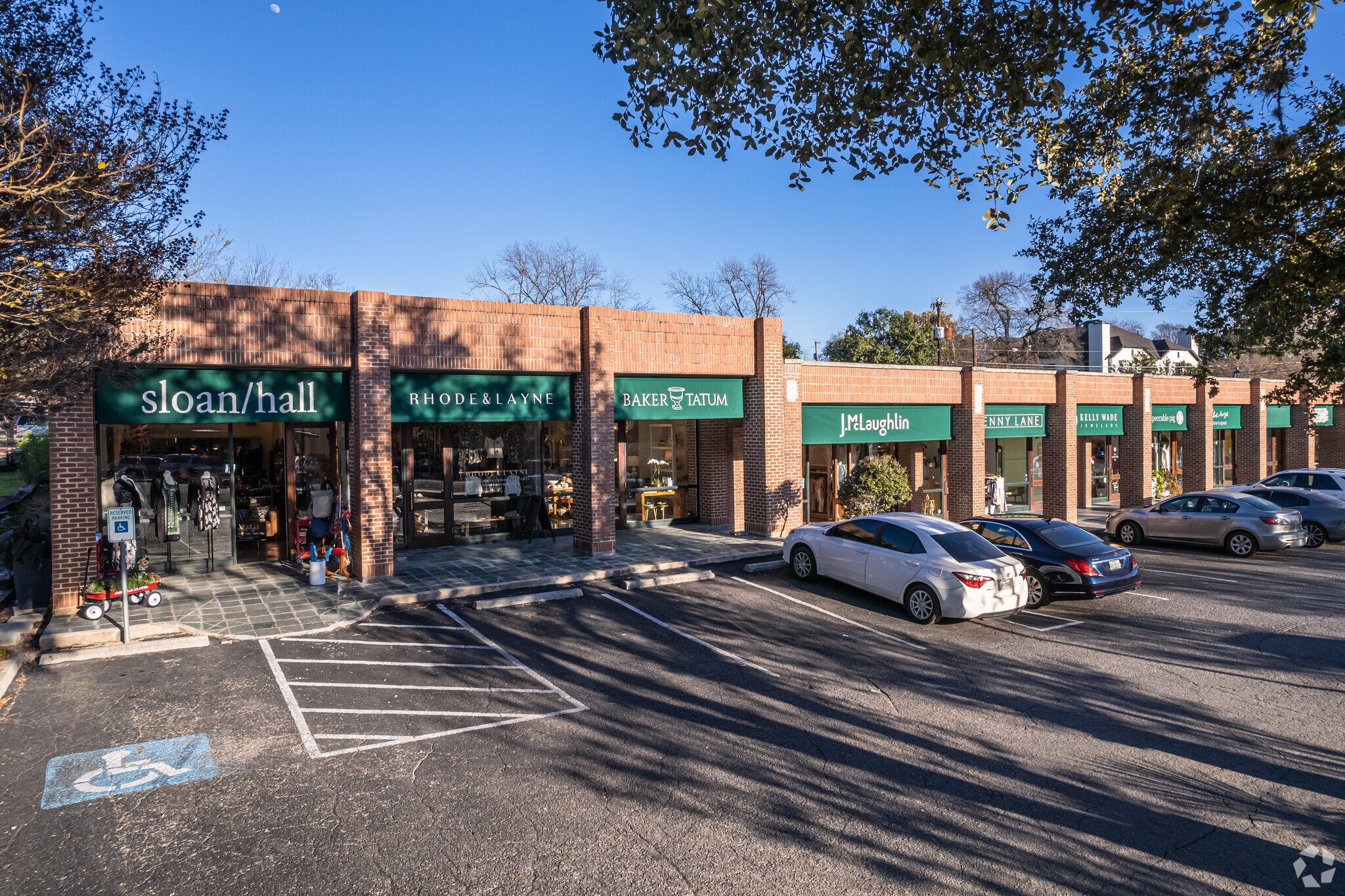 5910-5932 Broadway St, San Antonio, TX for Rent