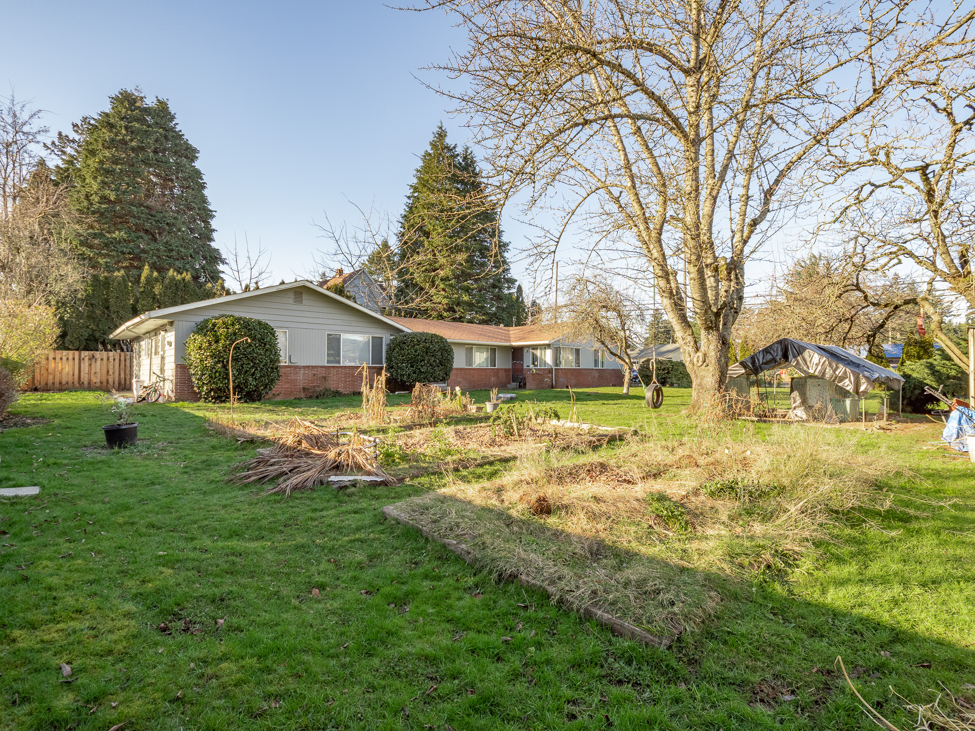 11050 NE Glisan St, Portland, OR for Sale