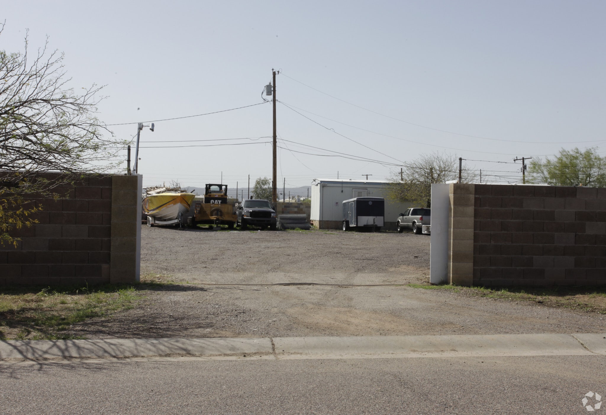 3220 E Jefferson St, Phoenix, AZ for Rent