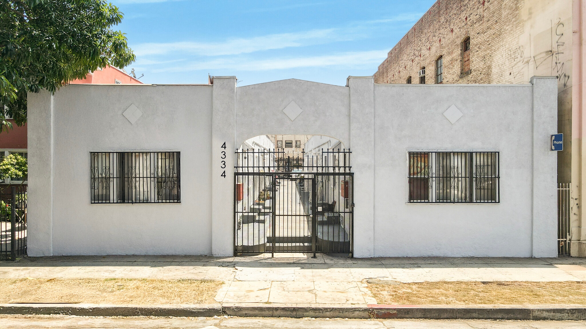 4334 S Main St, Los Angeles, CA for Sale