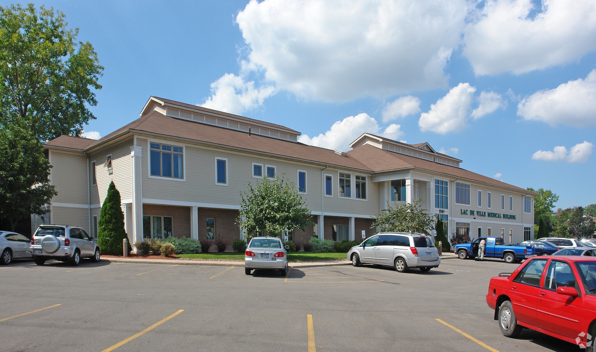2561 Lac De Ville Blvd, Rochester, NY for Rent