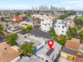 Los Angeles, CA undefined - 1220 W 25th St