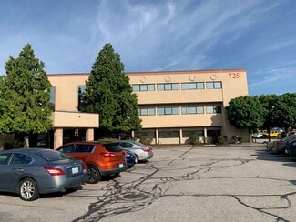 Cranston, RI Medical - 725 Reservoir Ave