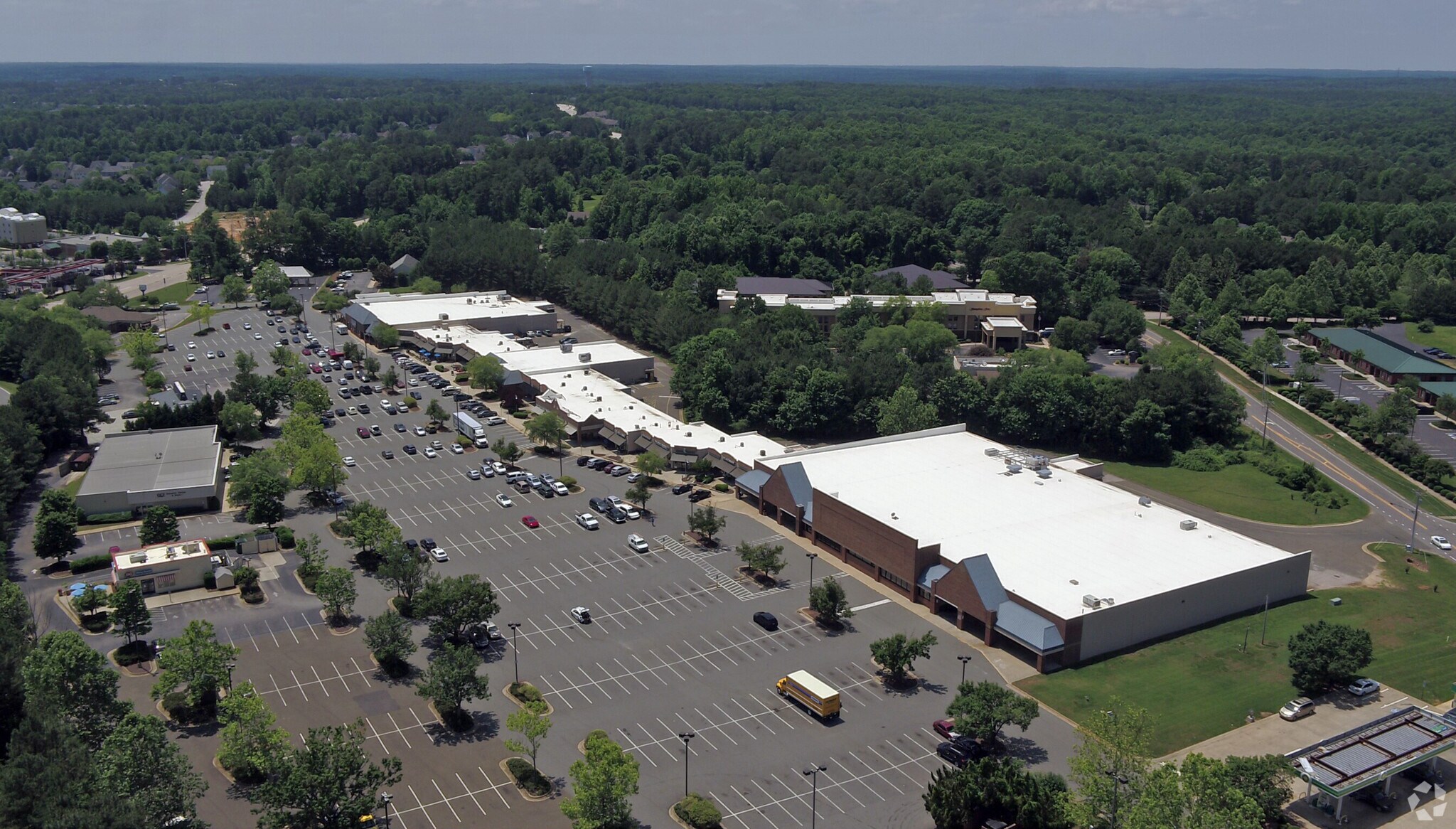 1221712295 Capital Blvd Wake Forest, NC 27587 Shopping Center