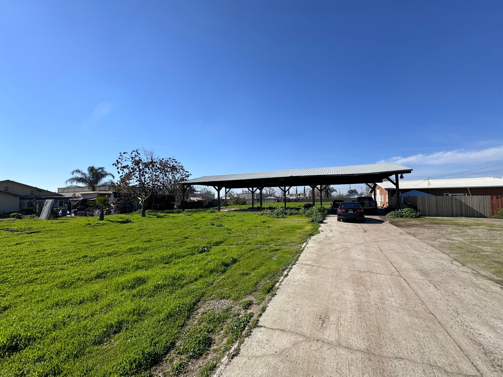 444 Wilson Ln, Hanford, CA for Rent