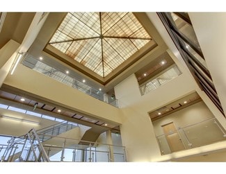 Anaheim, CA Coworking Space - 155 N Riverview Dr