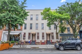 100-102 Roebling St