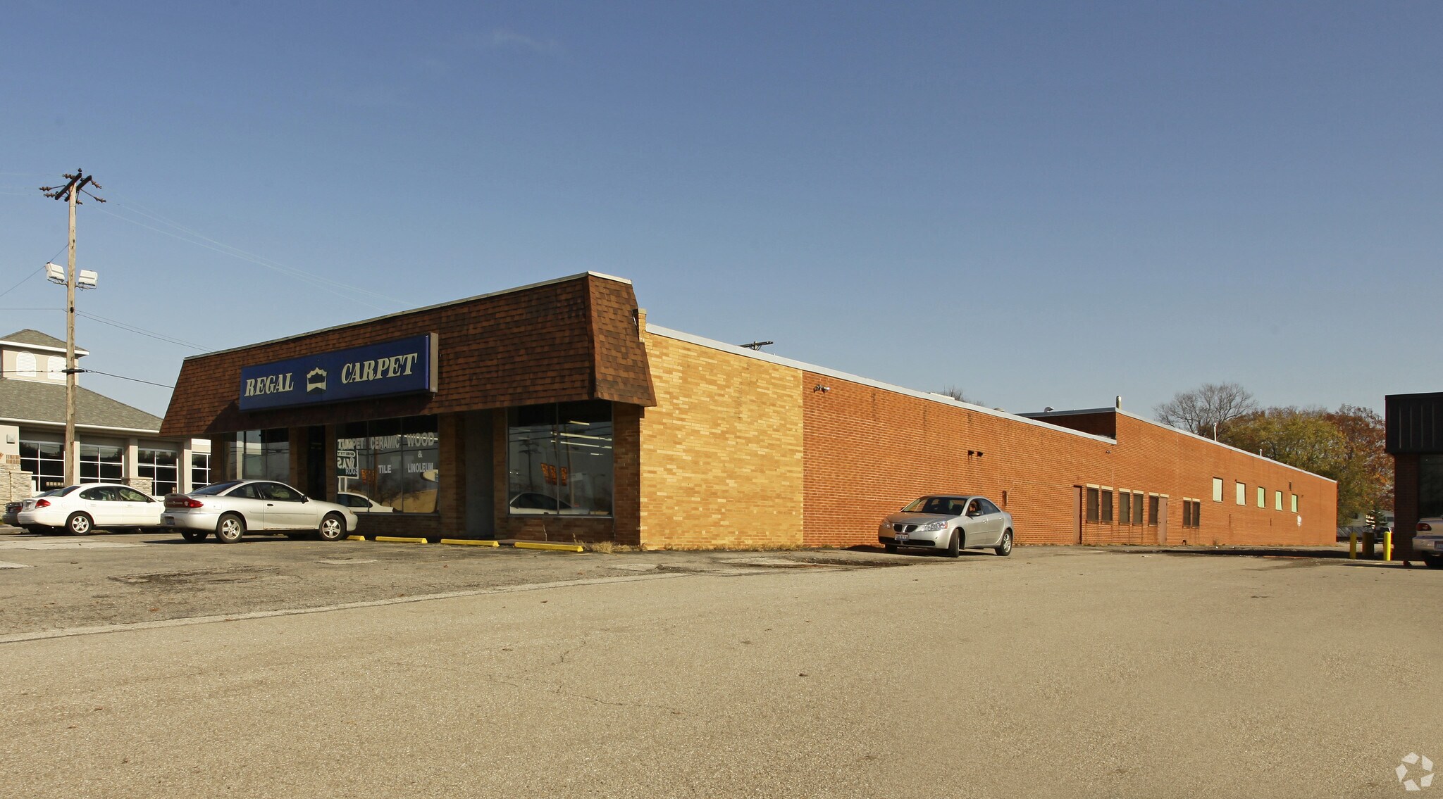 5411 Northfield Rd, Bedford Heights, OH for Rent