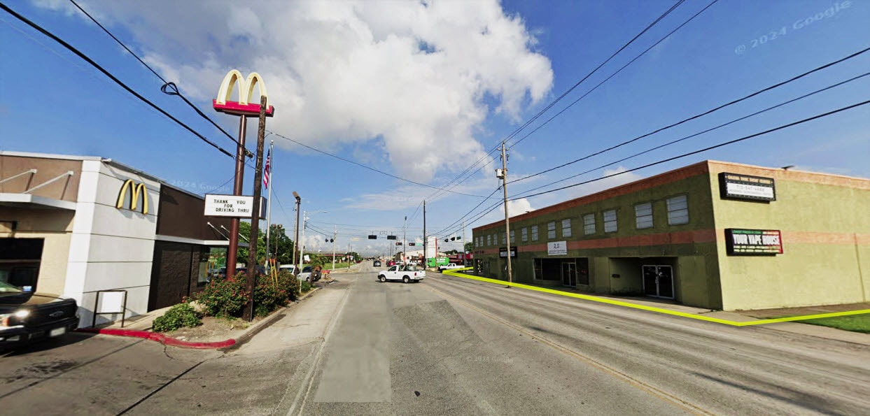 100 N Main St, Galena Park, TX for Sale