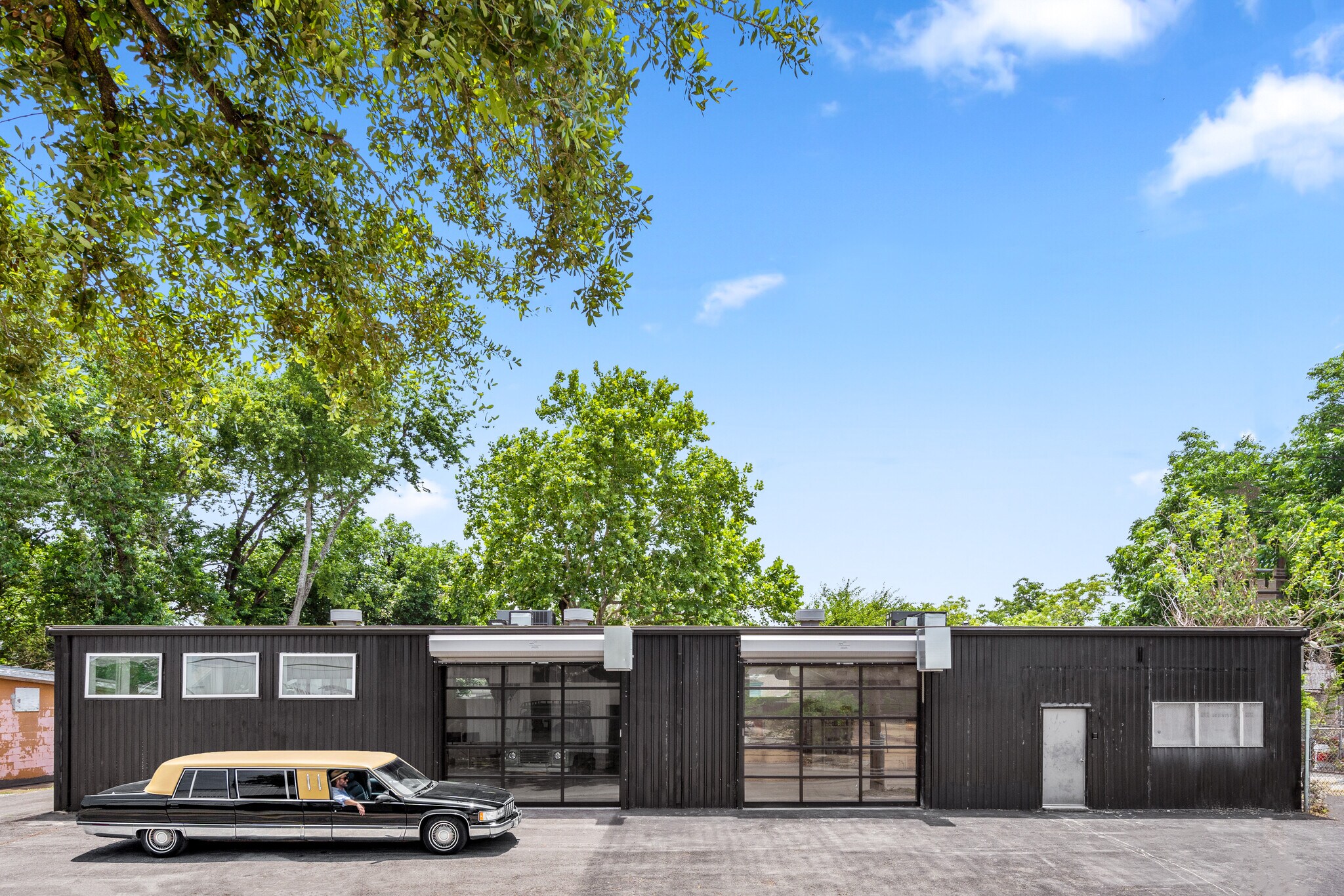 3902 McKinney St, Houston, TX for Sale