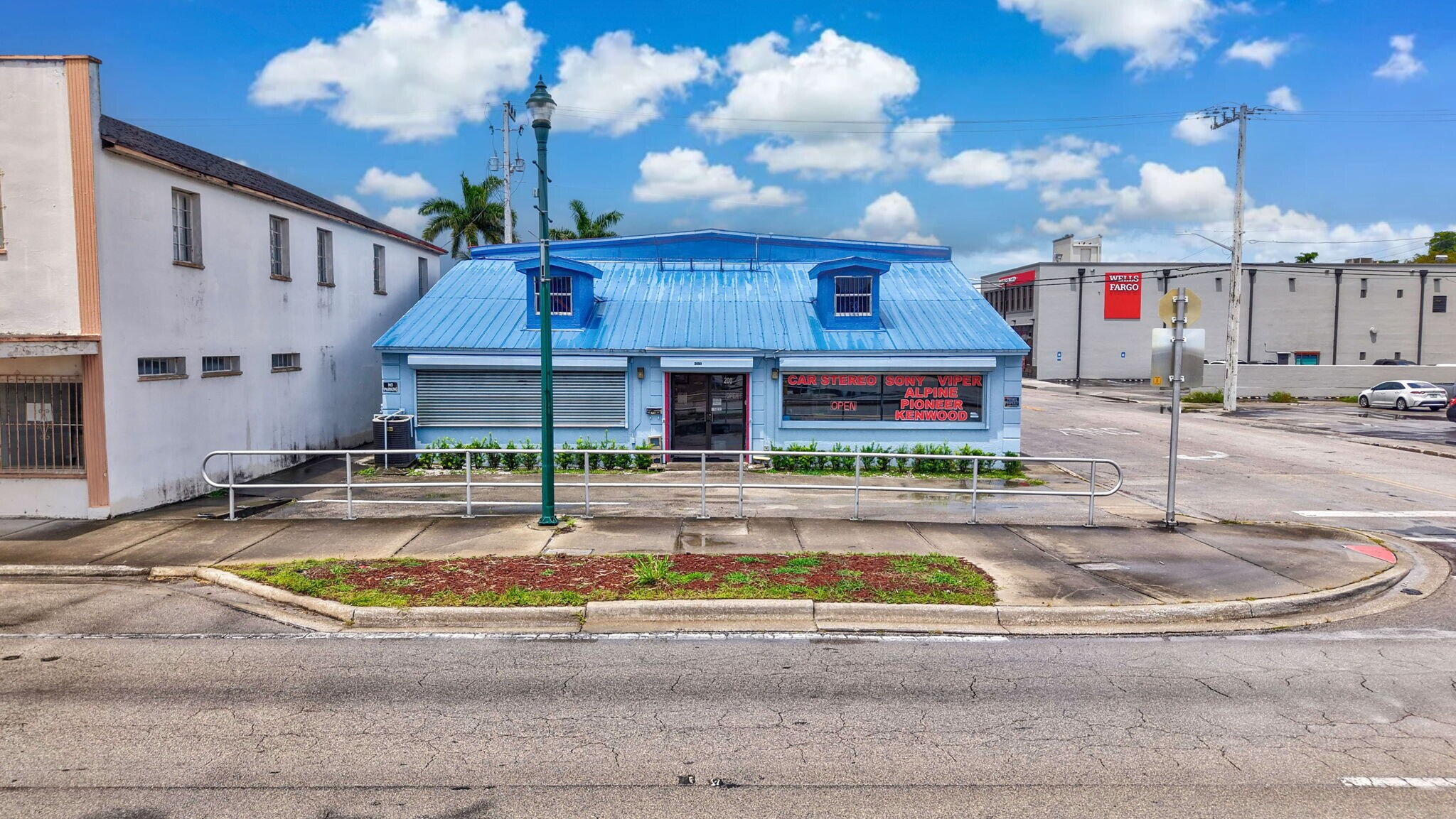 200 S Main St, Belle Glade, FL for Sale