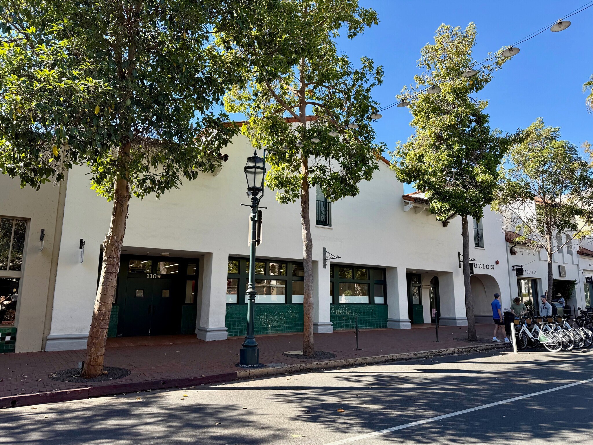 1109-1115 State St, Santa Barbara, CA for Rent