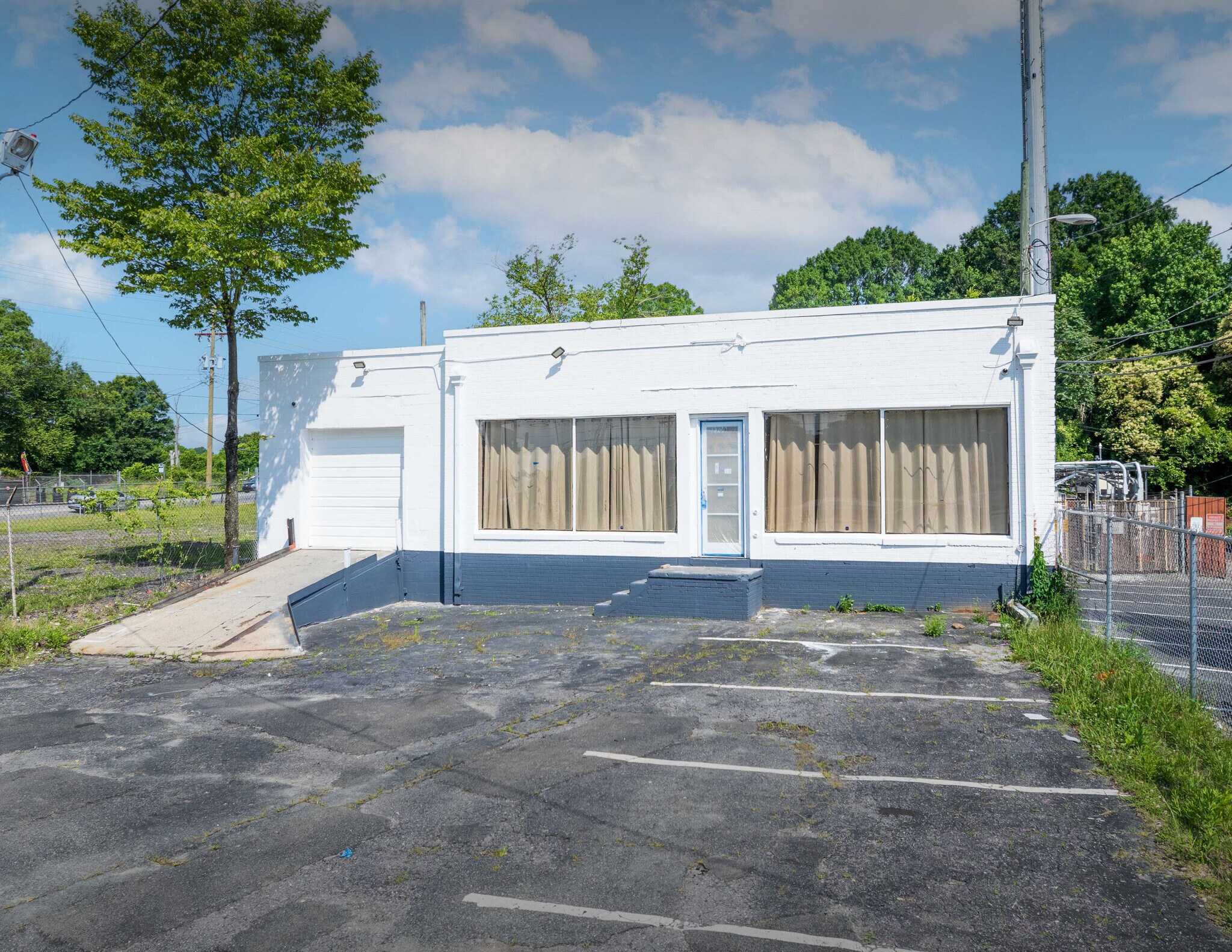 2709 N Tryon St, Charlotte, NC for Rent