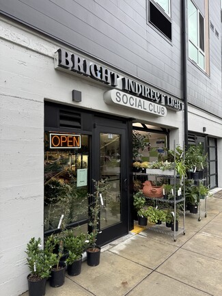 Vancouver, WA Retail - 201 W 17th St