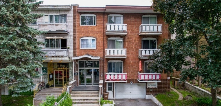 2265 Av Madison, Montréal, QC for Sale