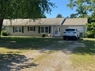 4-Unit Gloucester Resi/Multifamily