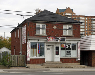 Mississauga, ON Storefront Retail/Residential - 37 Dundas St W