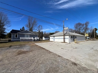 Lexington, MI Convenience Store - 8216 Lakeshore Rd