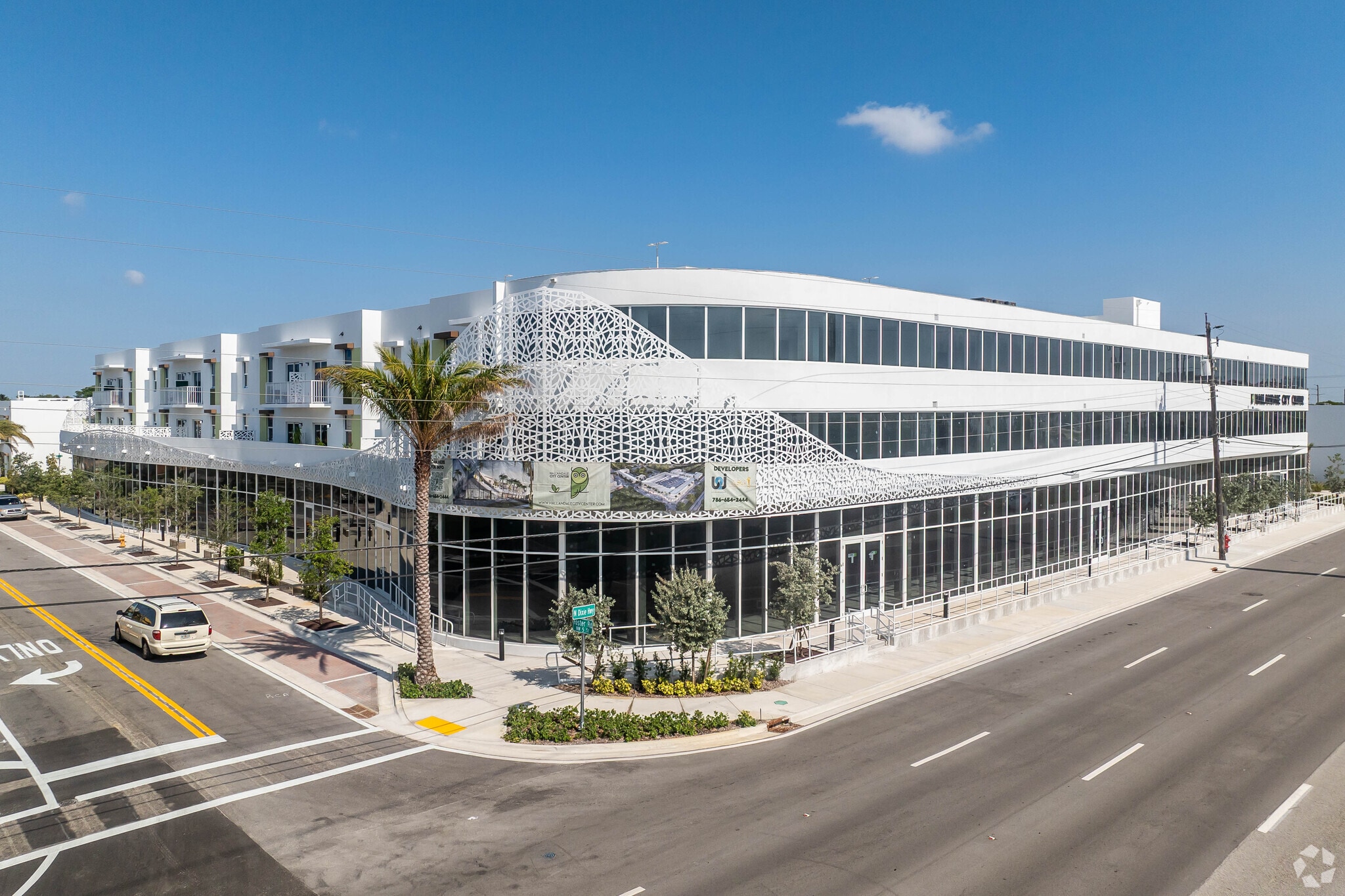 504-512 NW 1st Ave, Hallandale Beach, FL for Rent