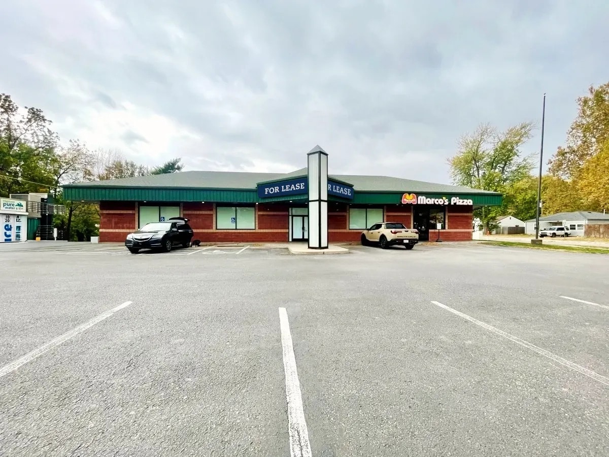 521 W Grand Ave, Haysville, KS for Rent
