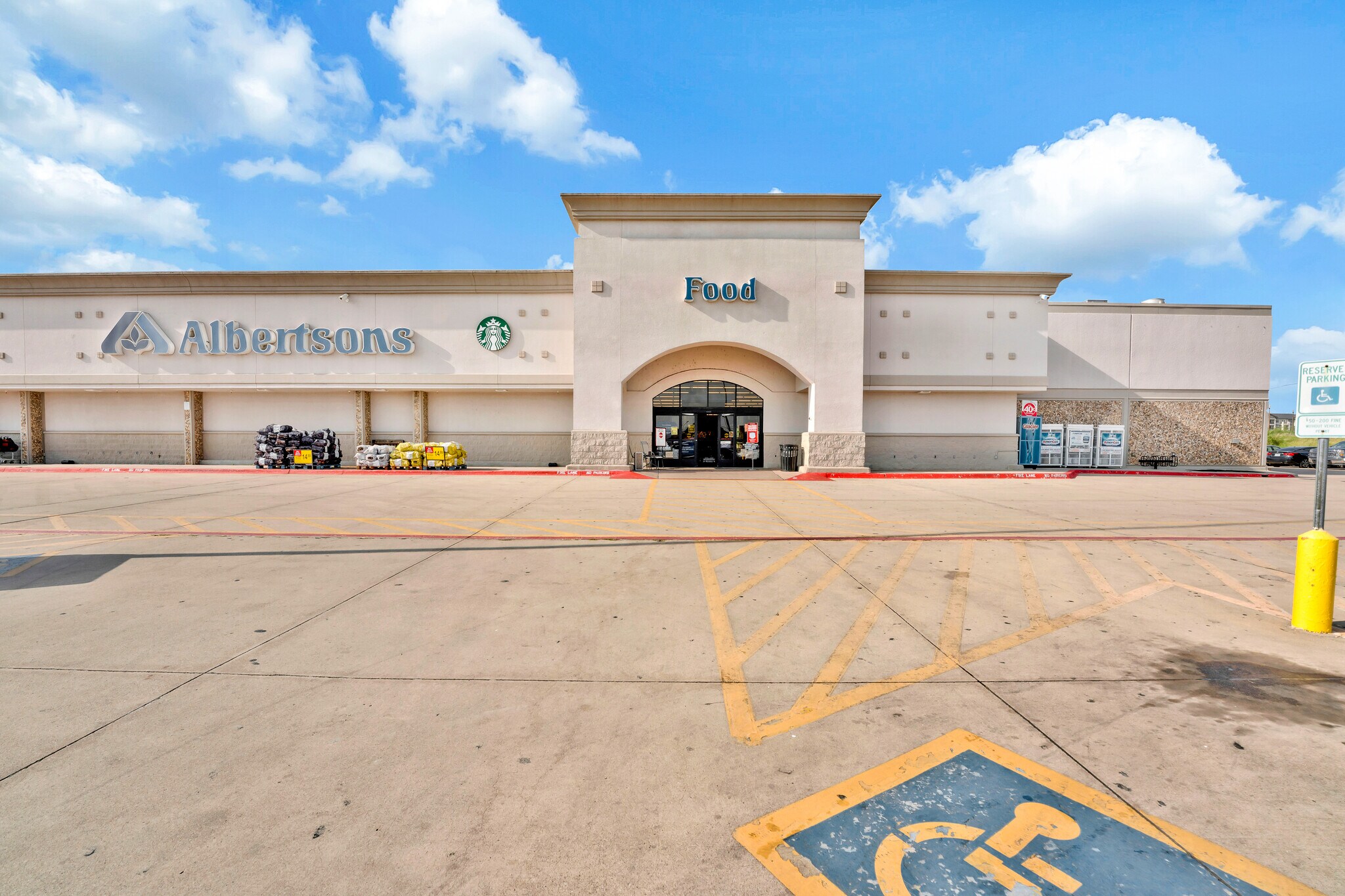 2317-2321 W University Dr, Denton, TX for Rent