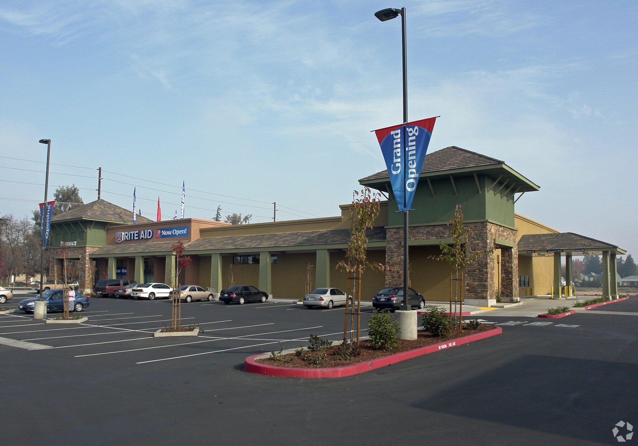 10001100 W Monte Vista Rd Turlock, CA 95382 Shopping Center Property