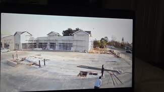 Kingsburg, CA Retail - Sierra St