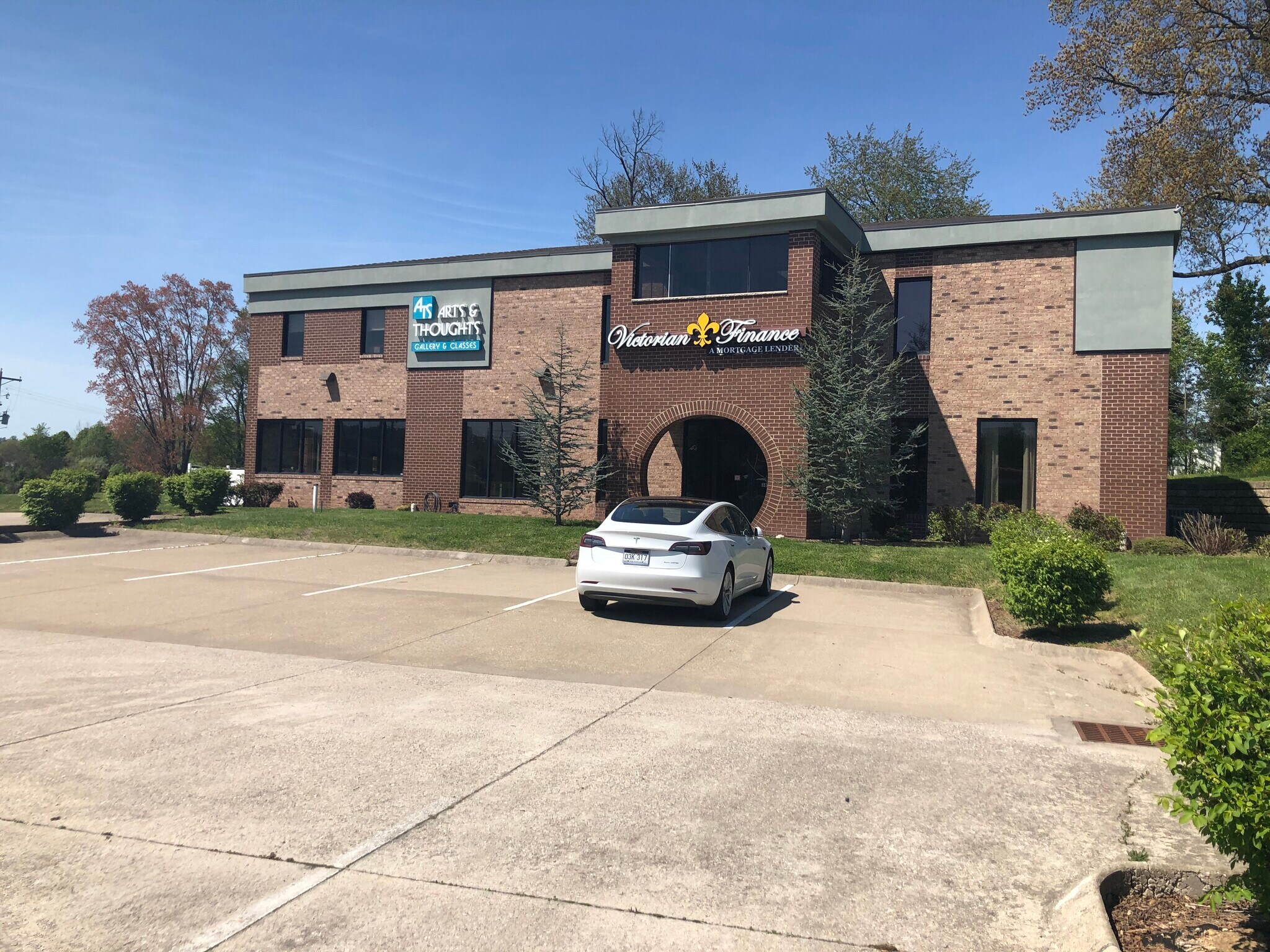 3818 Teays Valley Rd Hurricane, WV 25526 Office Property for Lease on