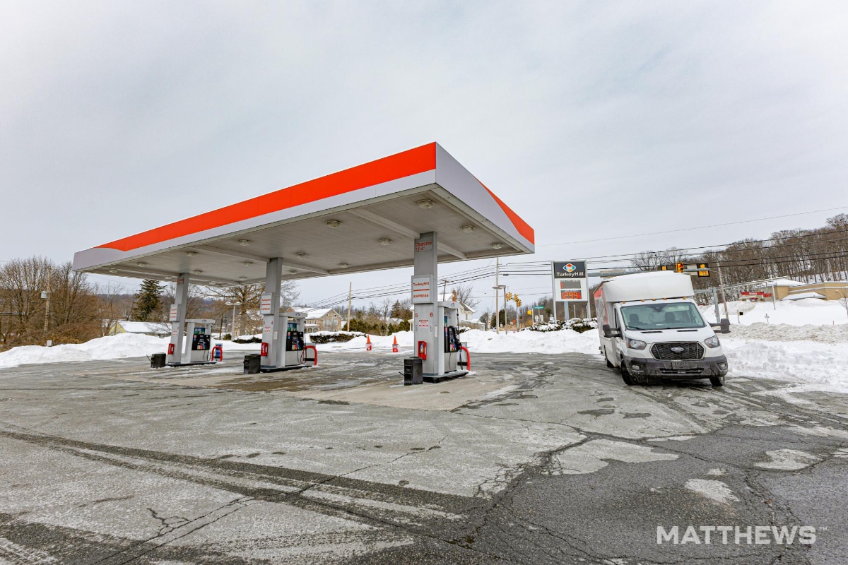 8012 Chestnut St, Hereford, PA for Sale