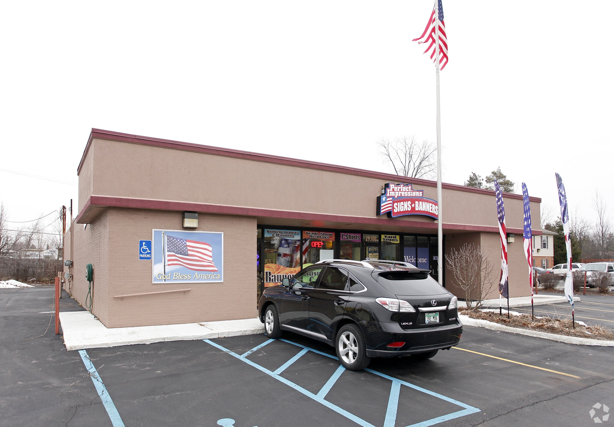 29300 W 9 Mile Rd, Farmington Hills, MI for Rent
