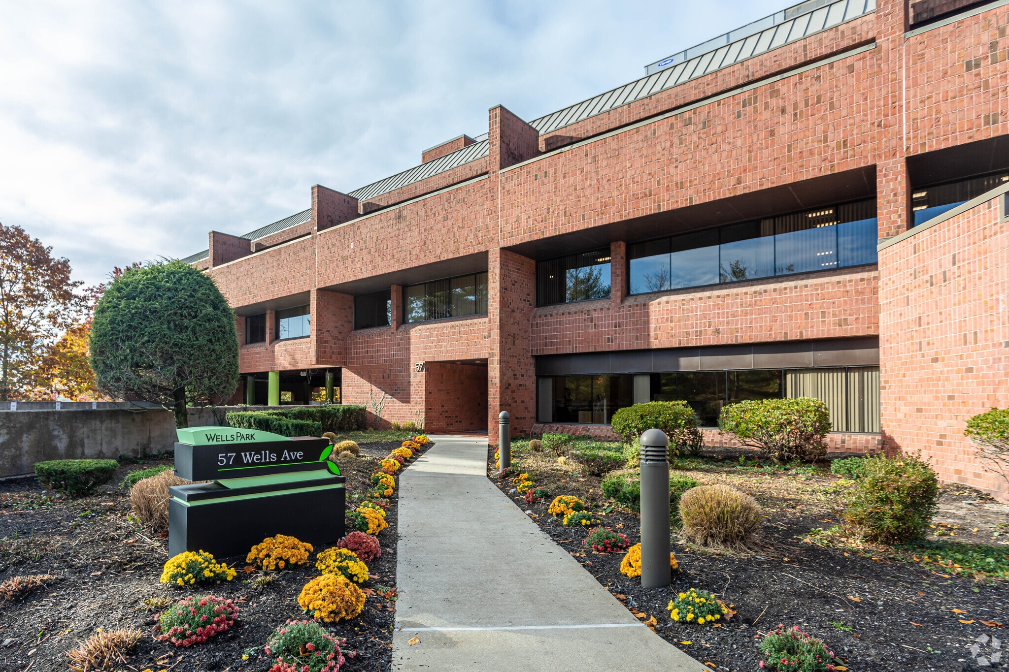 757 Wells Ave Newton, MA 02459 Office Property for Lease on