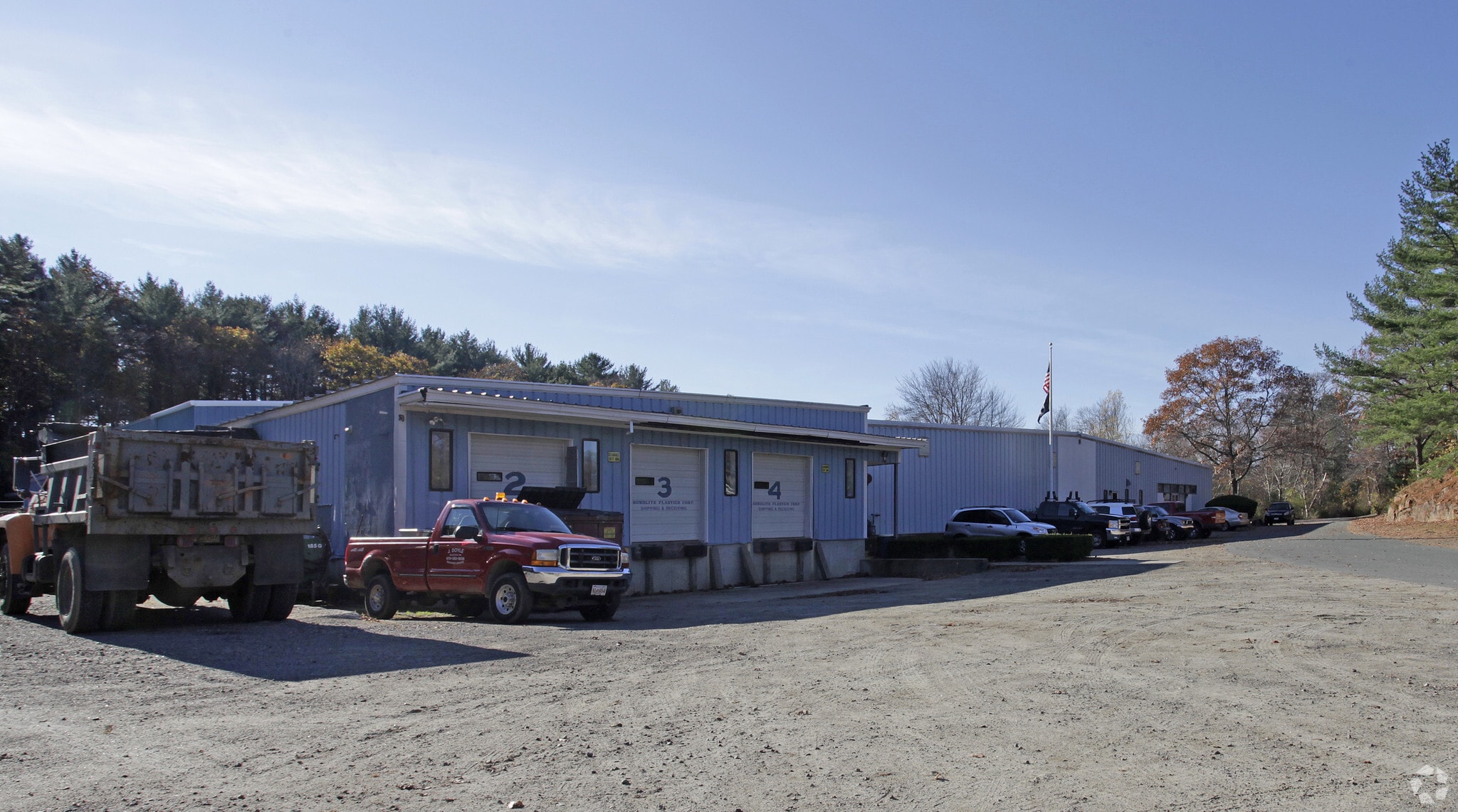 10 Fernwood Lake Ave, Gloucester, MA for Rent