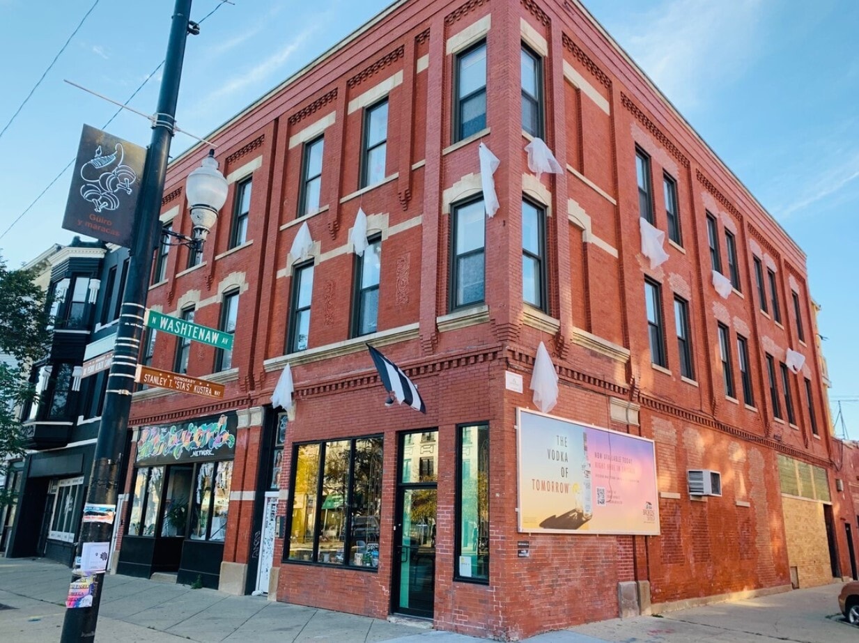 2653-2659 W Division St, Chicago, IL for Rent