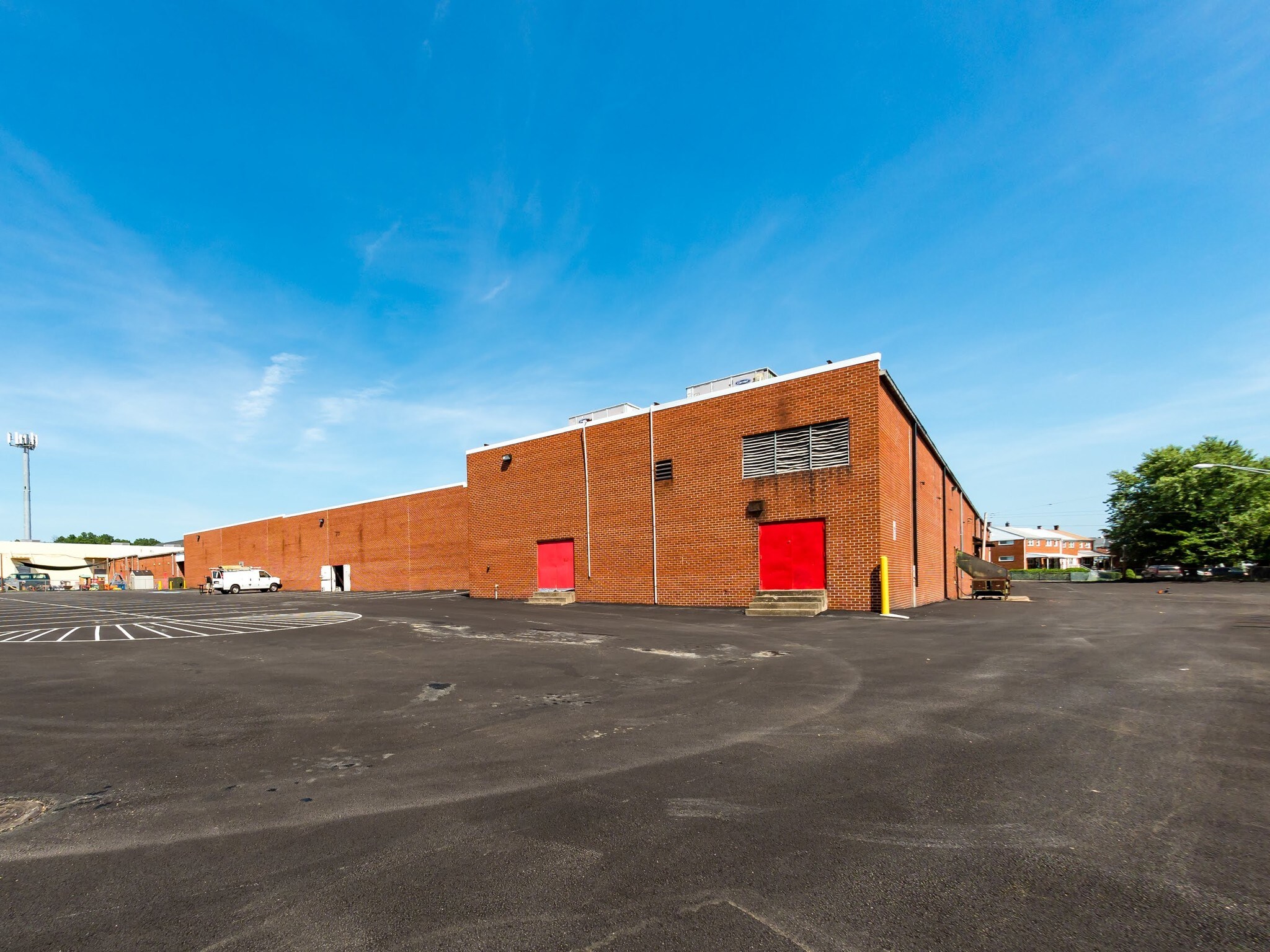 132 Back River Neck Rd Baltimore, MD 21221 Shopping Center Property