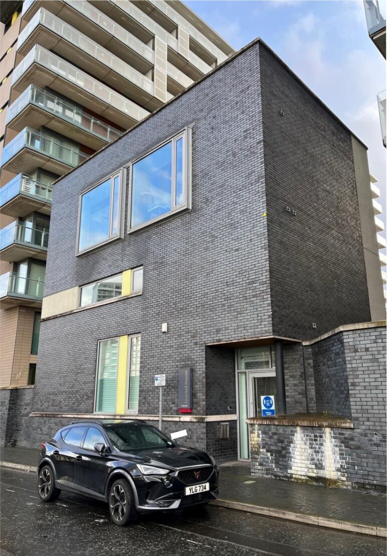3 King St, Salford, LAN for Rent