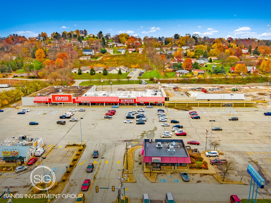 100c Tarentum Bridge Rd New Kensington, PA 15068 Retail Property for