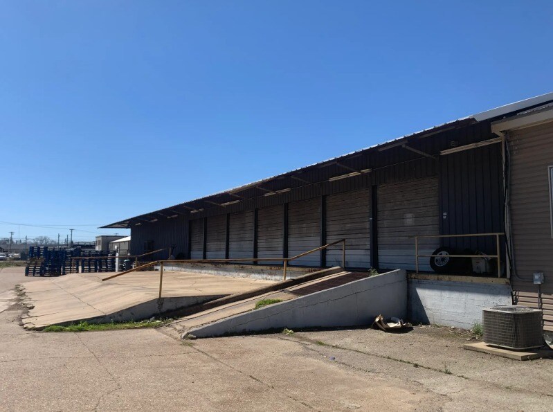 121 Kansas City Ave, Shreveport, LA for Rent